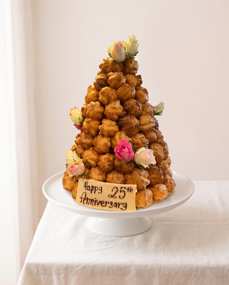 Croquembouche