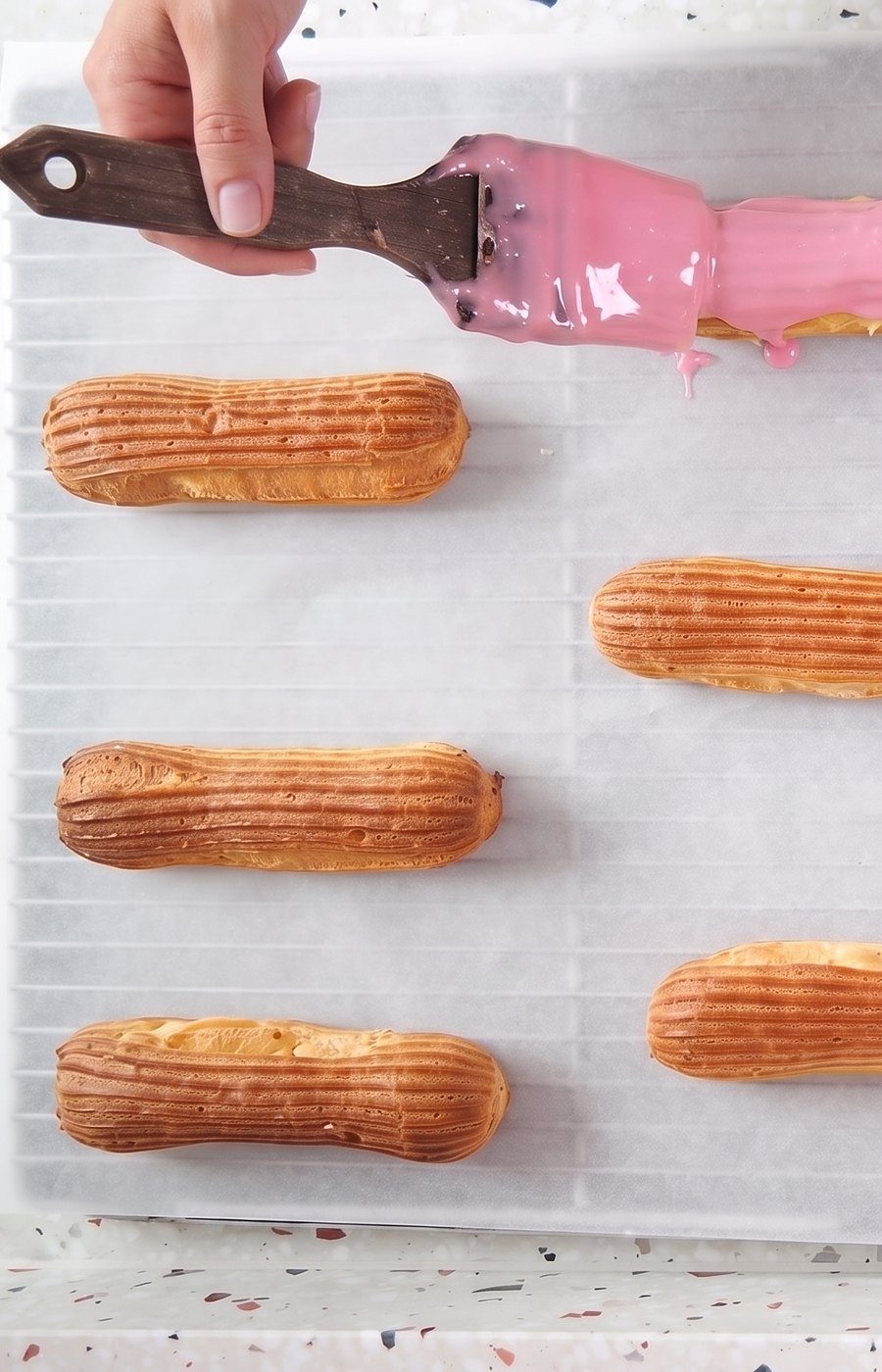 Éclairs and petits fours