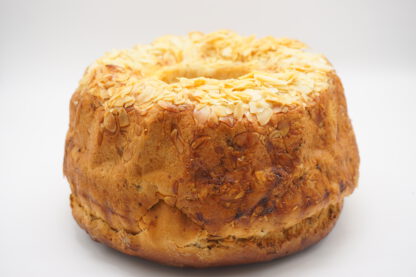 Gugelhupf mit Speck & Nüssen